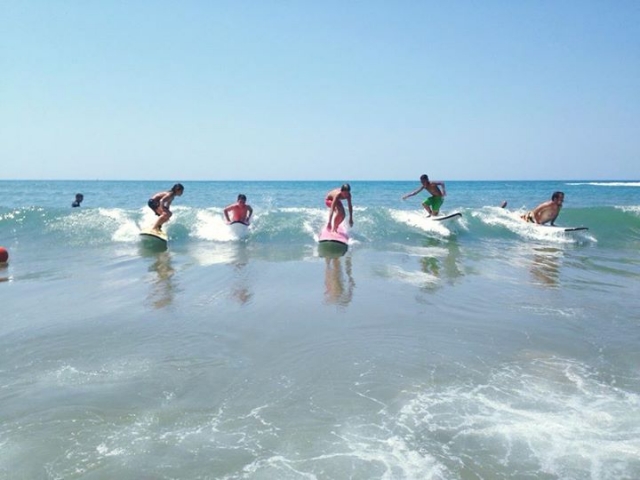 TNT surf school